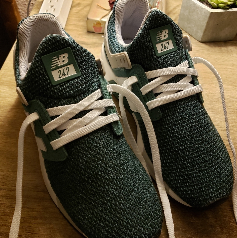 New Balance Men's 247v2